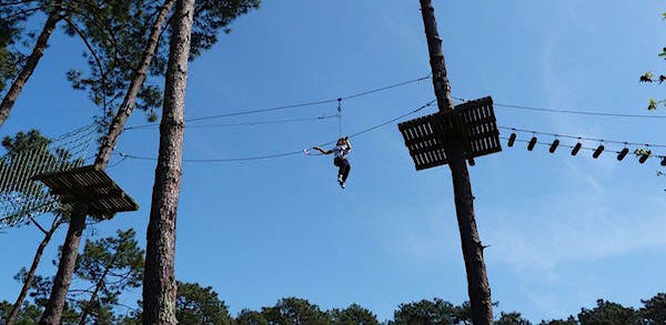 Parcours Accrobranche Forêt de St pee restaurant le santiago